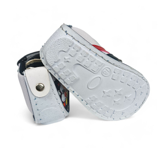 Zapato No Tuerce Tenis Mickey